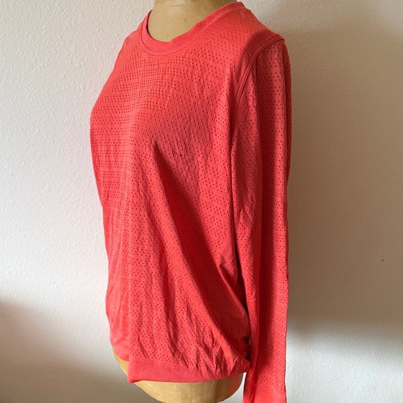 Lululemon sz 8 Breeze By Long Sleeve Squad Aries Coral Top great pre owned cond - Picture 2 of 12